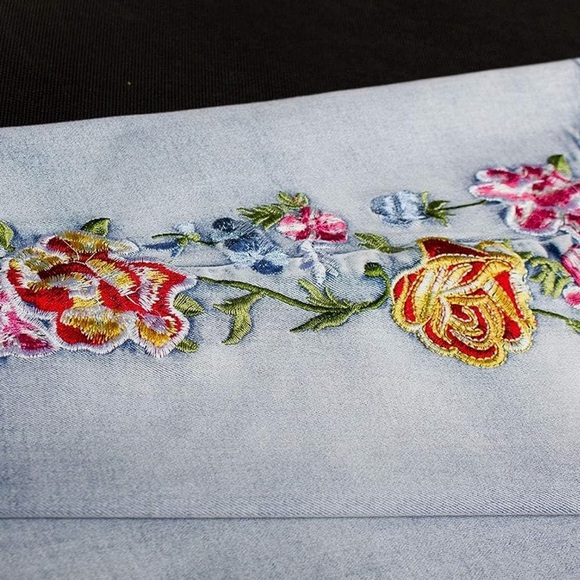 Womens 70’s Floral Embroidered High-Rise Bell Bottom Flare Jeans Denim Pants - Picture 6 of 10